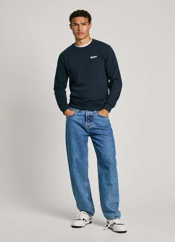 PM582703